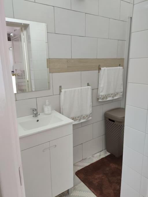 Rua De Baixo Apartments Calheta  Екстериор снимка